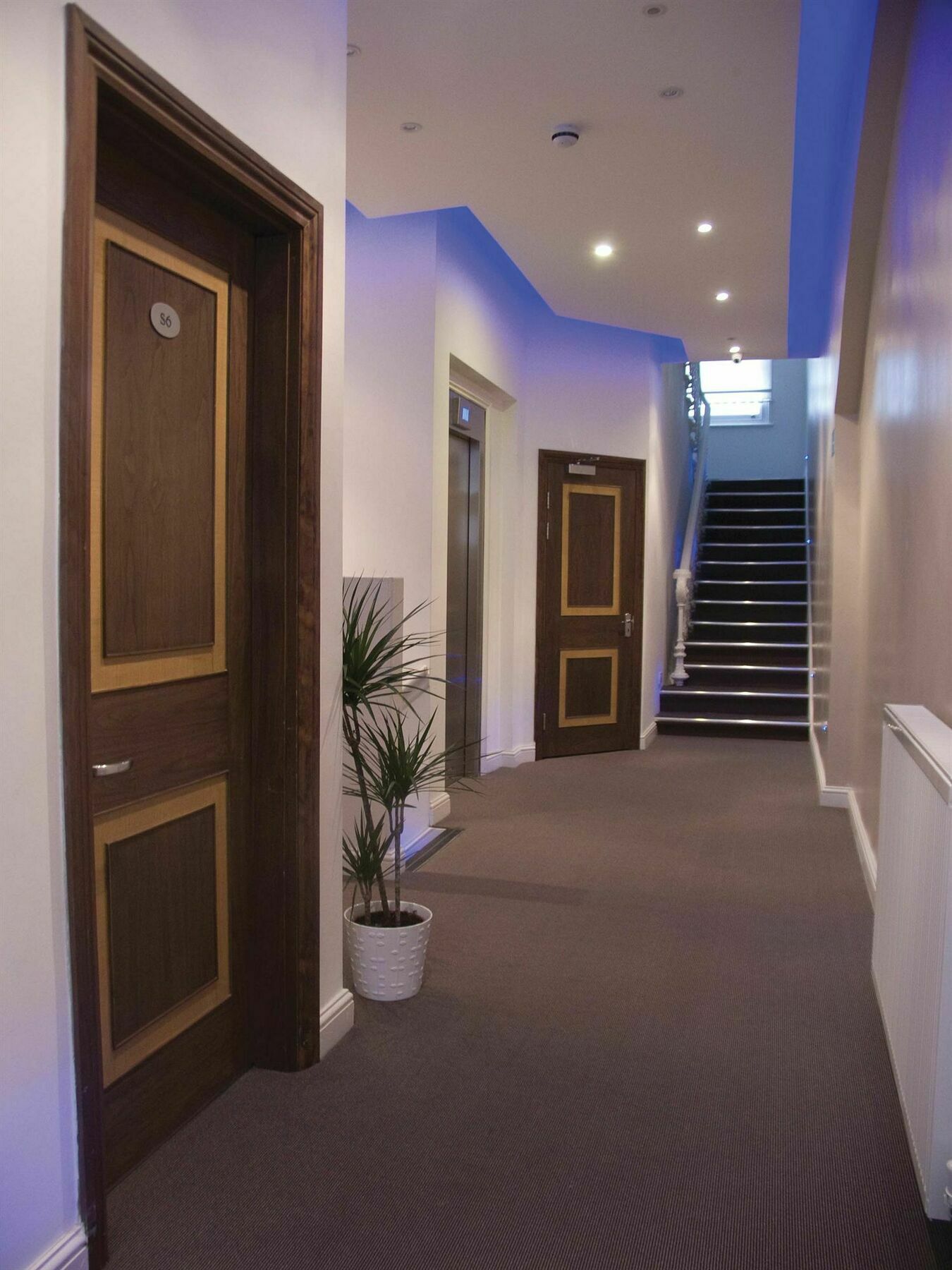 39 Apartahotel